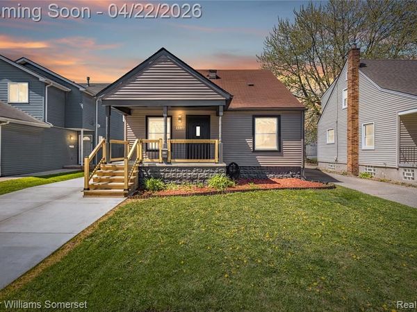 23377 Carlisle Avenue, Hazel Park, MI 48030