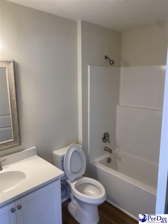 3718 Cantle St Photo 5