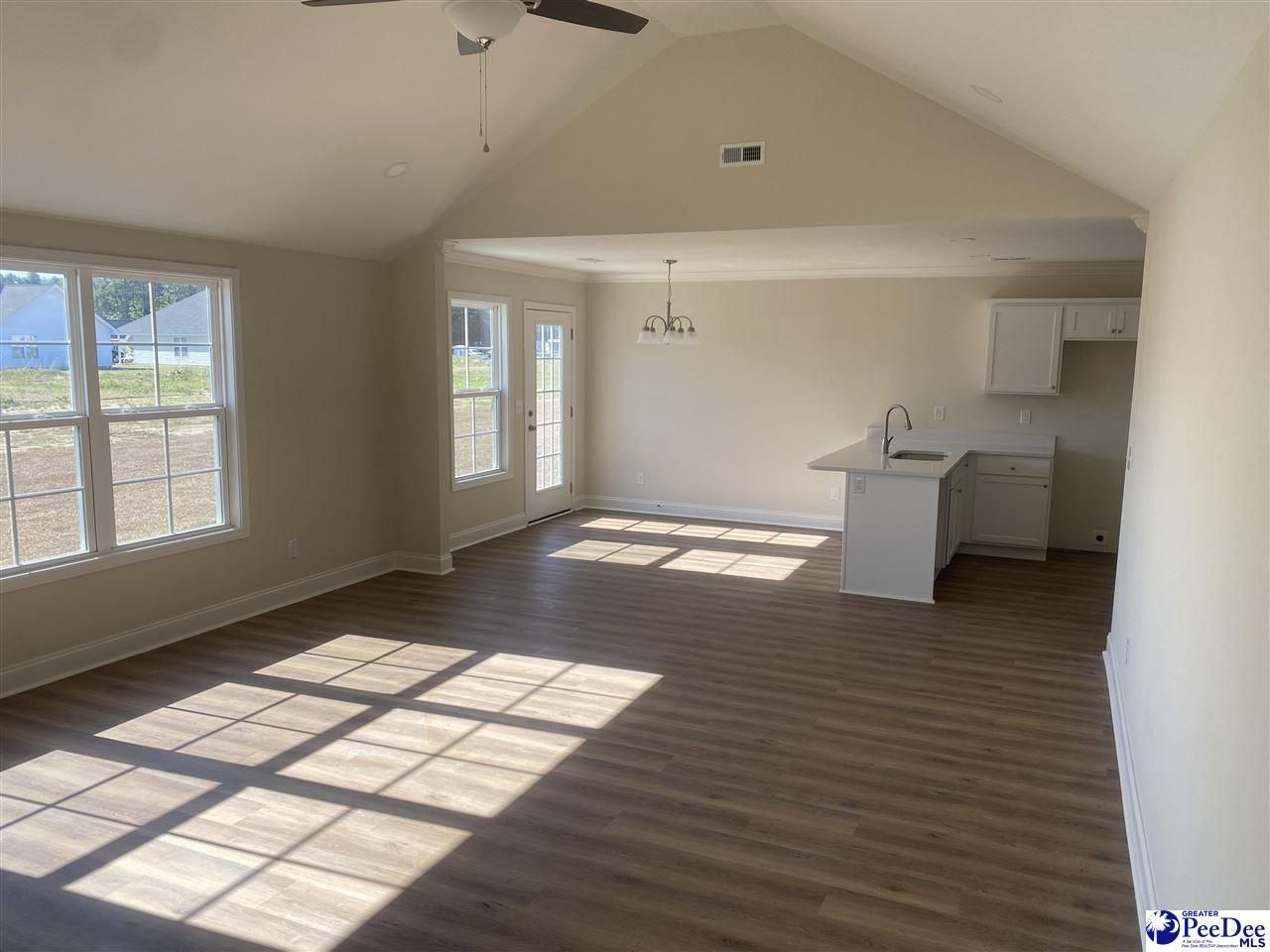 3718 Cantle St Photo 9