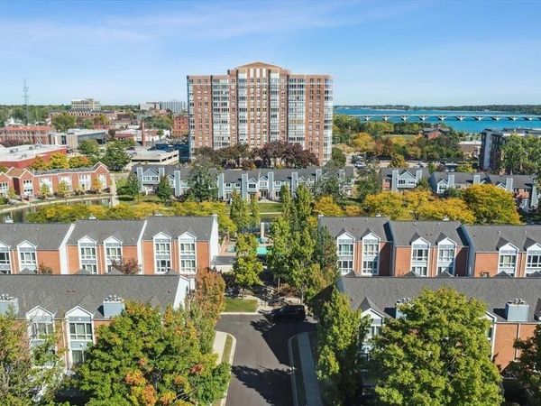 250 E Harbortown Drive, Unit 307, Detroit, MI 48207