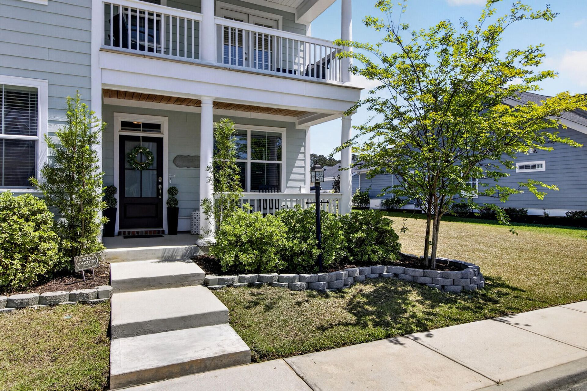 118 Angelica Avenue Photo 4