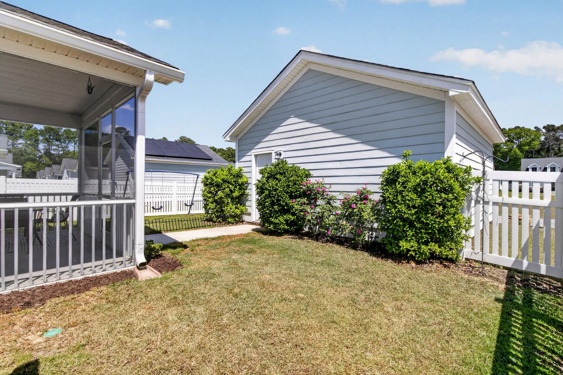 118 Angelica Avenue Photo 42