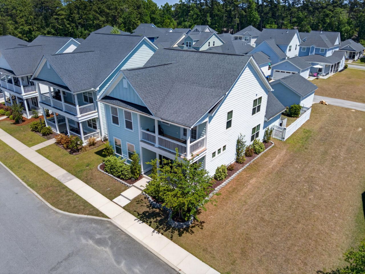 118 Angelica Avenue Photo 46