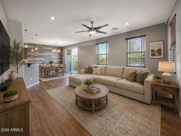 3064 E DUNBAR Drive, Phoenix, AZ 85042