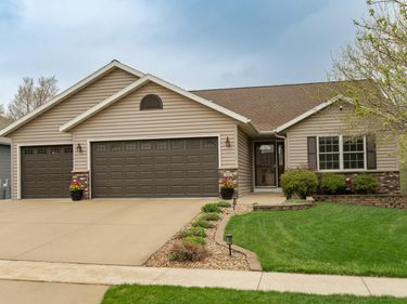 2647 Stacy Street SE, Rochester, MN 55904