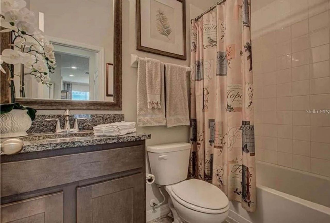 8342 Enclave Way, Unit 104, Sarasota, FL 34243 Photo