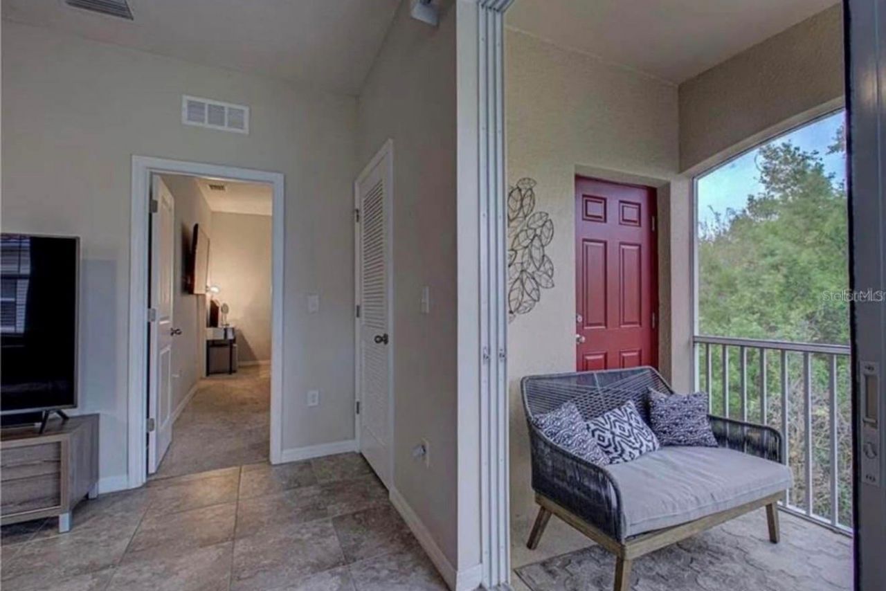 8342 Enclave Way, Unit 104, Sarasota, FL 34243 Photo