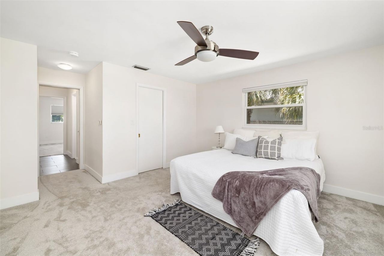4462 39th Street S, Saint Petersburg, FL 33711 Photo
