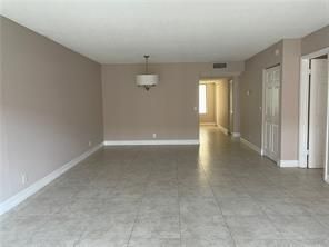 158 Lakeview Drive, Weston, FL 33326 Photo