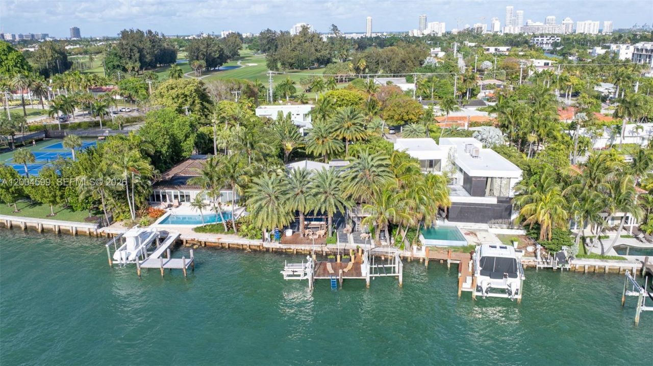 2440 N Shore Ter, Miami Beach, FL 33141 Photo