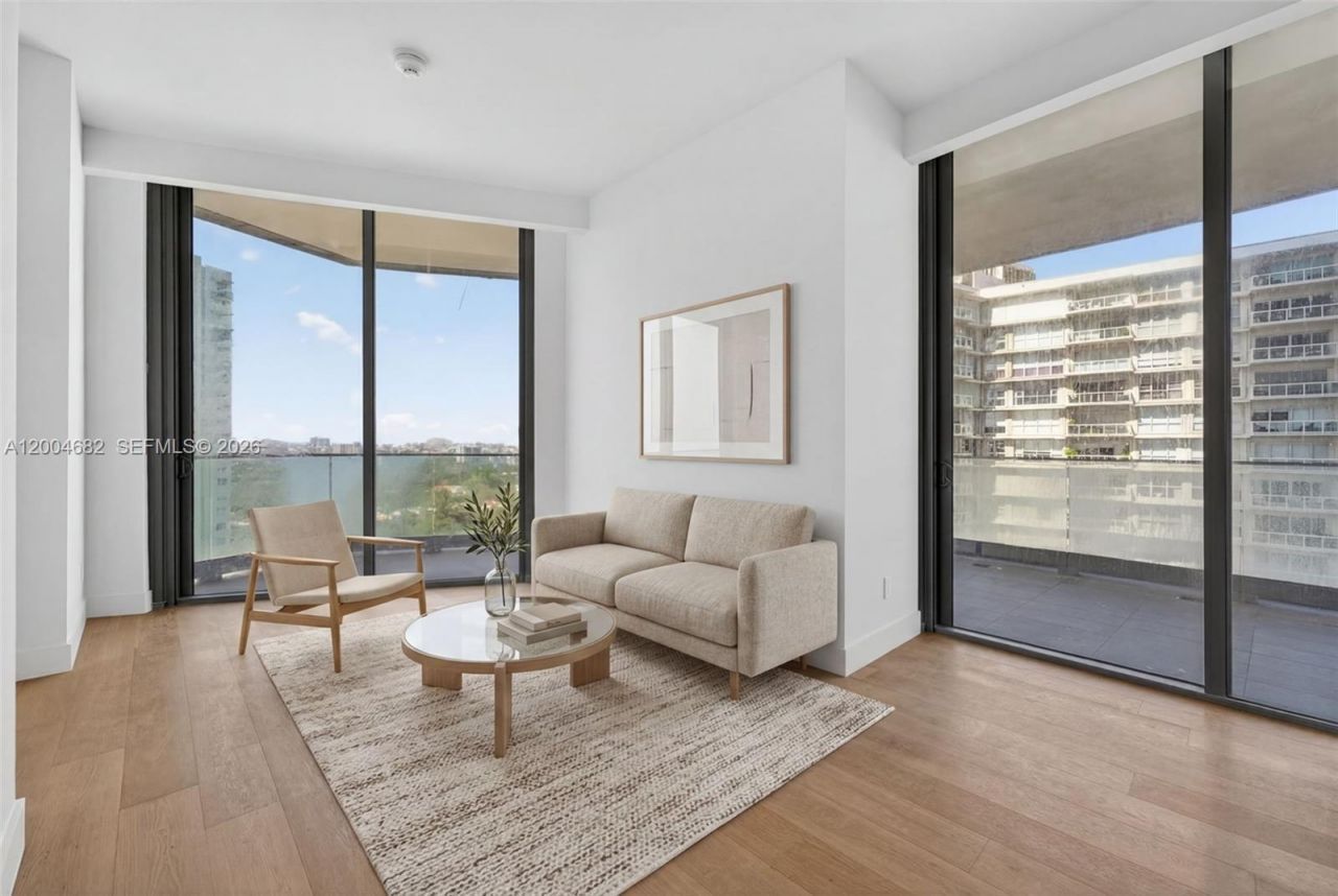 175 SE 25th Rd, Unit 1404, Miami, FL 33129 Photo