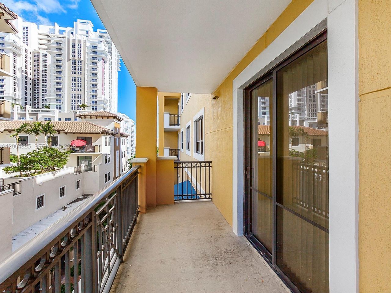 8390 SW 72nd Ave , Unit 423, Miami, FL 33143 Photo