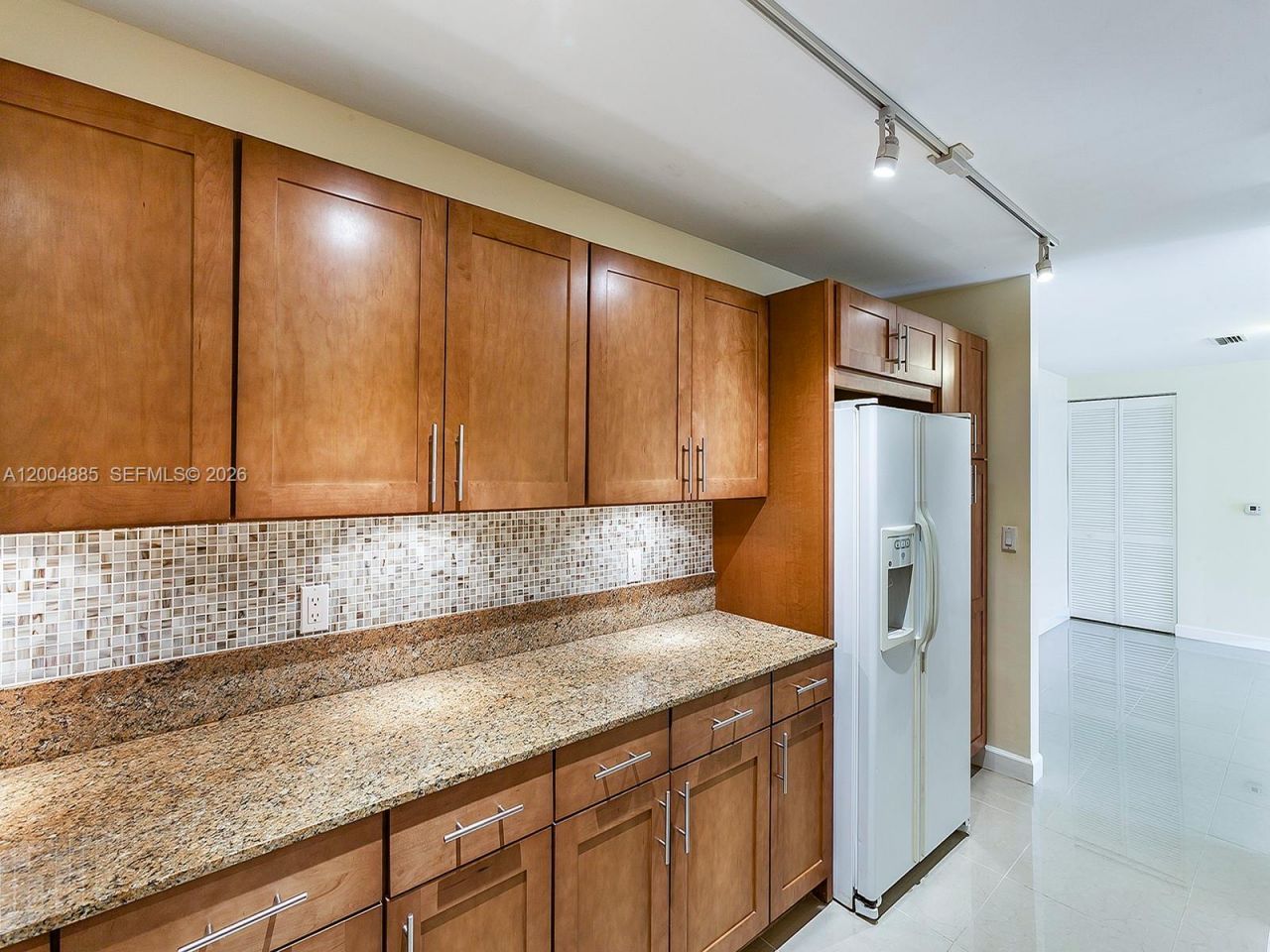 8390 SW 72nd Ave , Unit 423, Miami, FL 33143 Photo