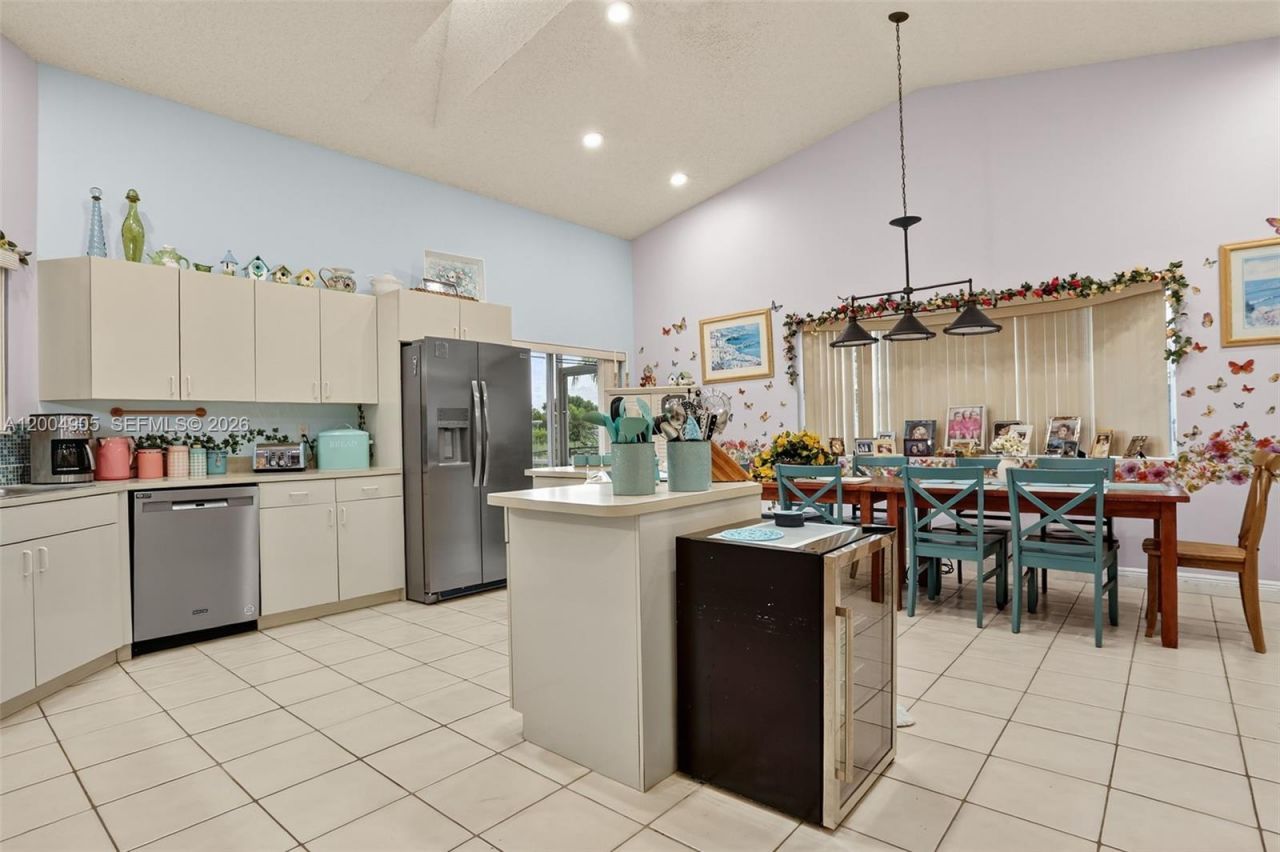 7891 NW 90th Ave , Tamarac, FL 33321 Photo