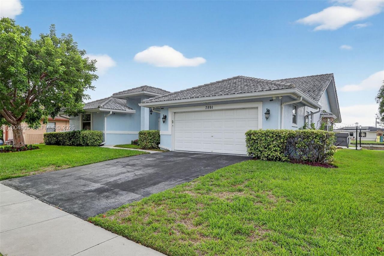 7891 NW 90th Ave , Tamarac, FL 33321 Photo