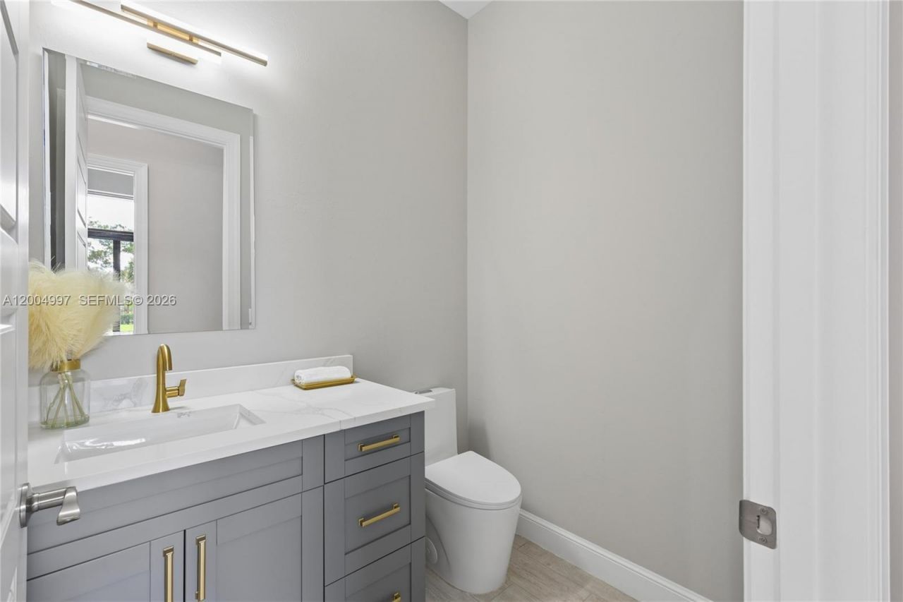 360 13th St Sw, Naples, FL 34117 Photo