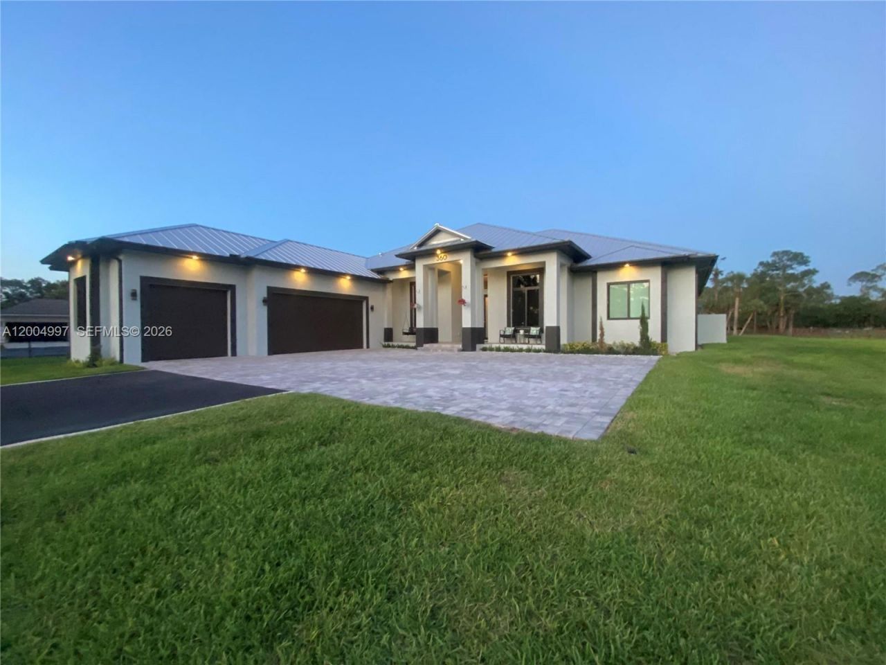 360 13th St Sw, Naples, FL 34117 Photo