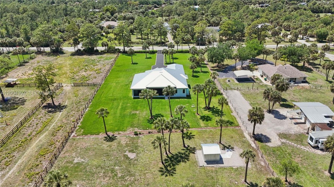 360 13th St Sw, Naples, FL 34117 Photo