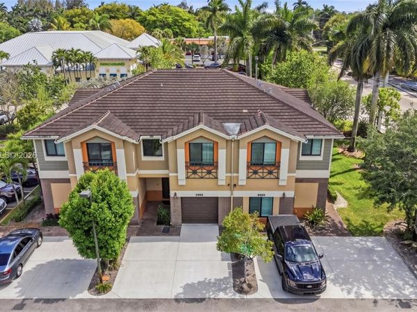 6320 S Station Sq , Davie, FL 33314