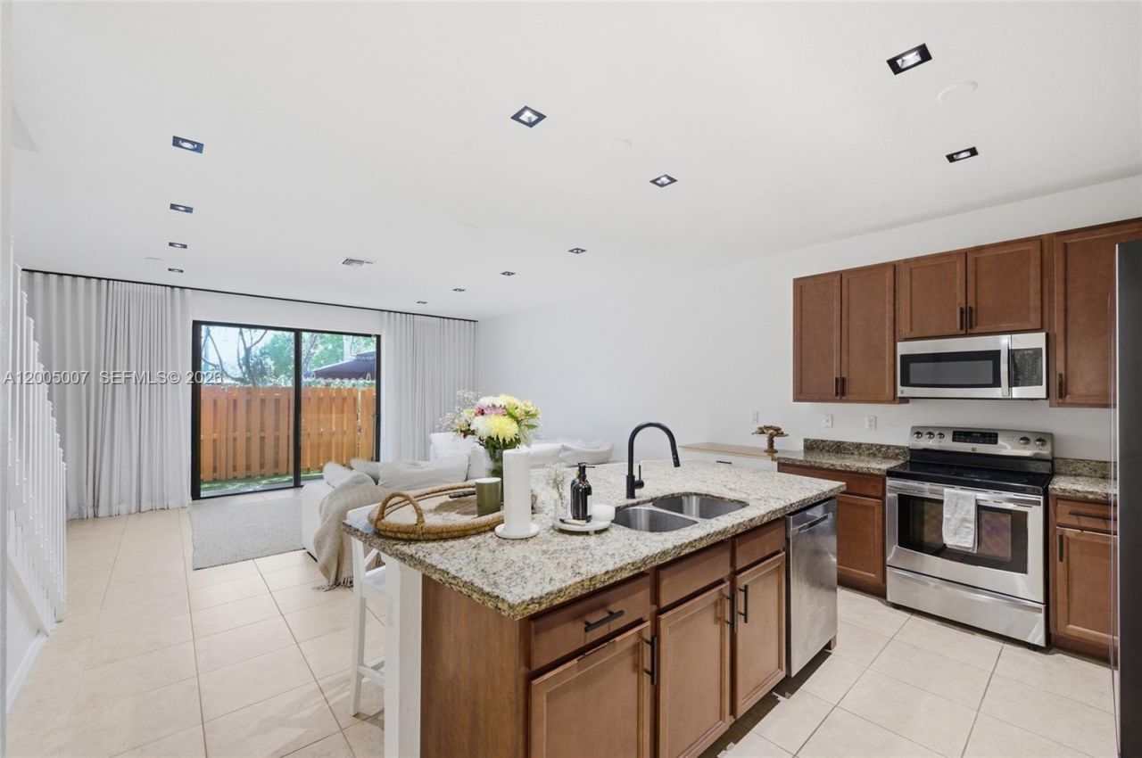 6320 S Station Sq , Davie, FL 33314 Photo