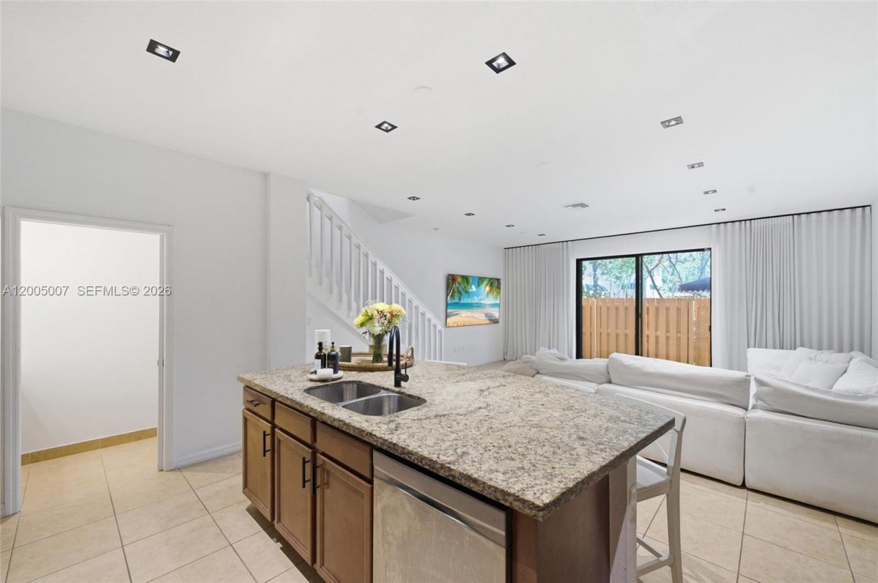 6320 S Station Sq , Davie, FL 33314 Photo