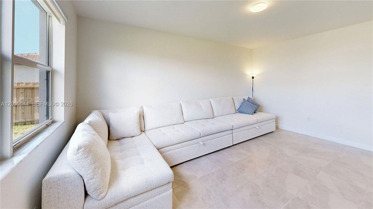 2333 SE 28th Ct , Homestead, FL 33035 Photo