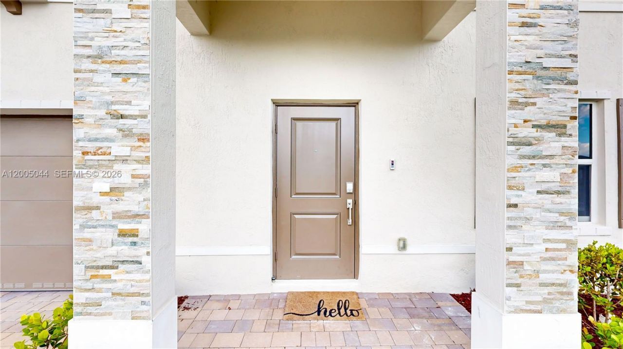 2333 SE 28th Ct , Homestead, FL 33035 Photo