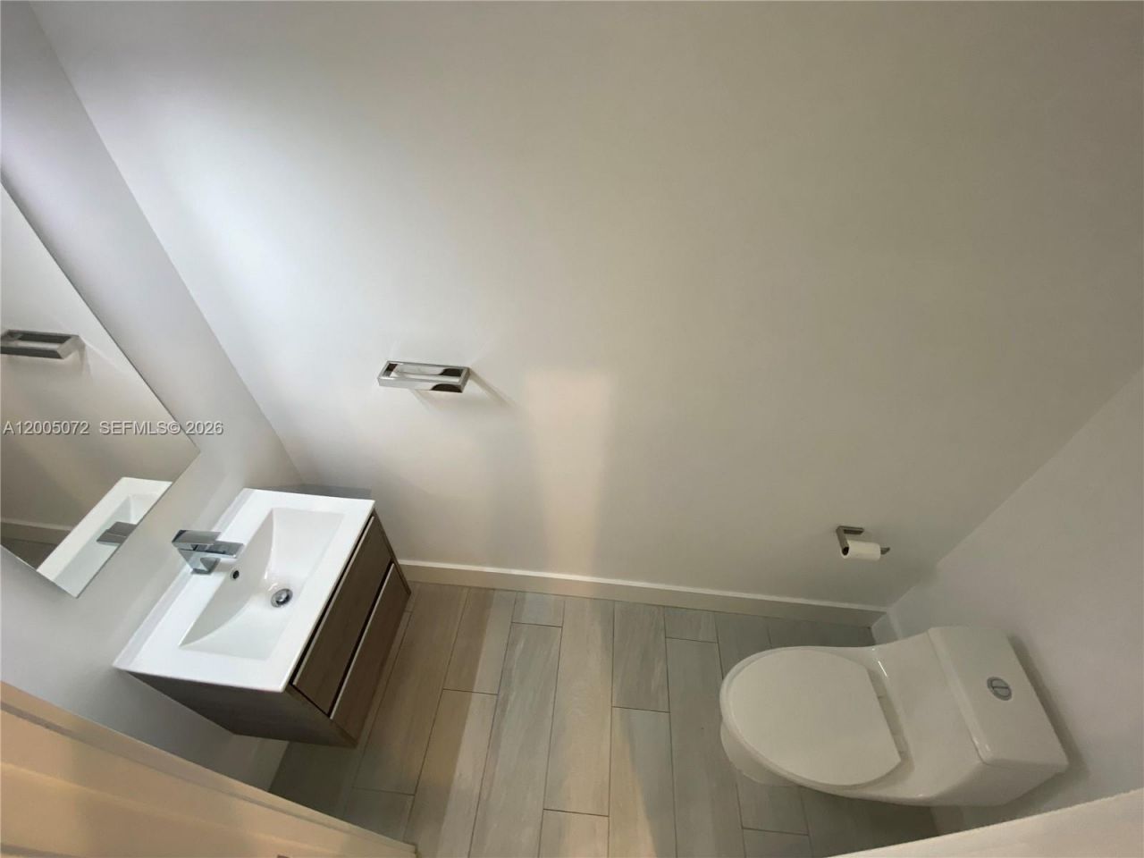 909 NW 45th Ter , Plantation, FL 33317 Photo