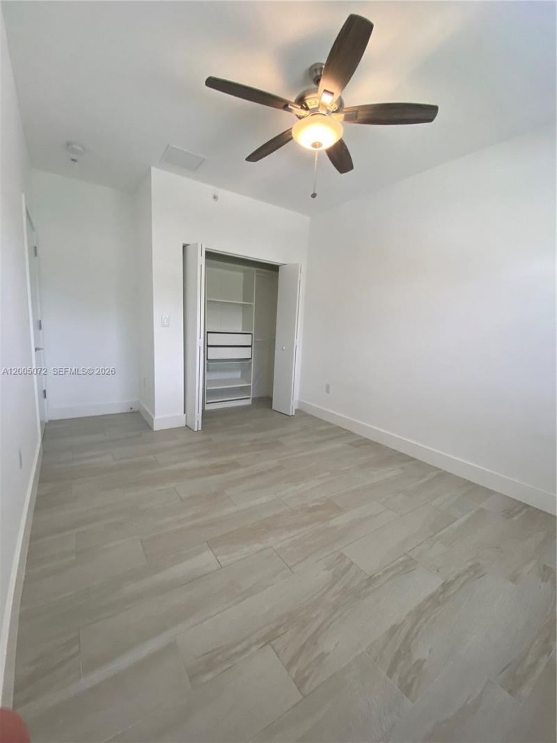 909 NW 45th Ter , Plantation, FL 33317 Photo