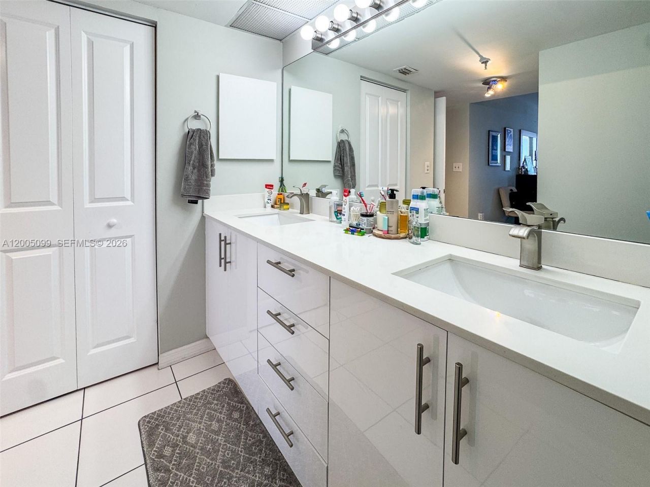 9341 Collins Ave, Unit 907, Surfside, FL 33154 Photo