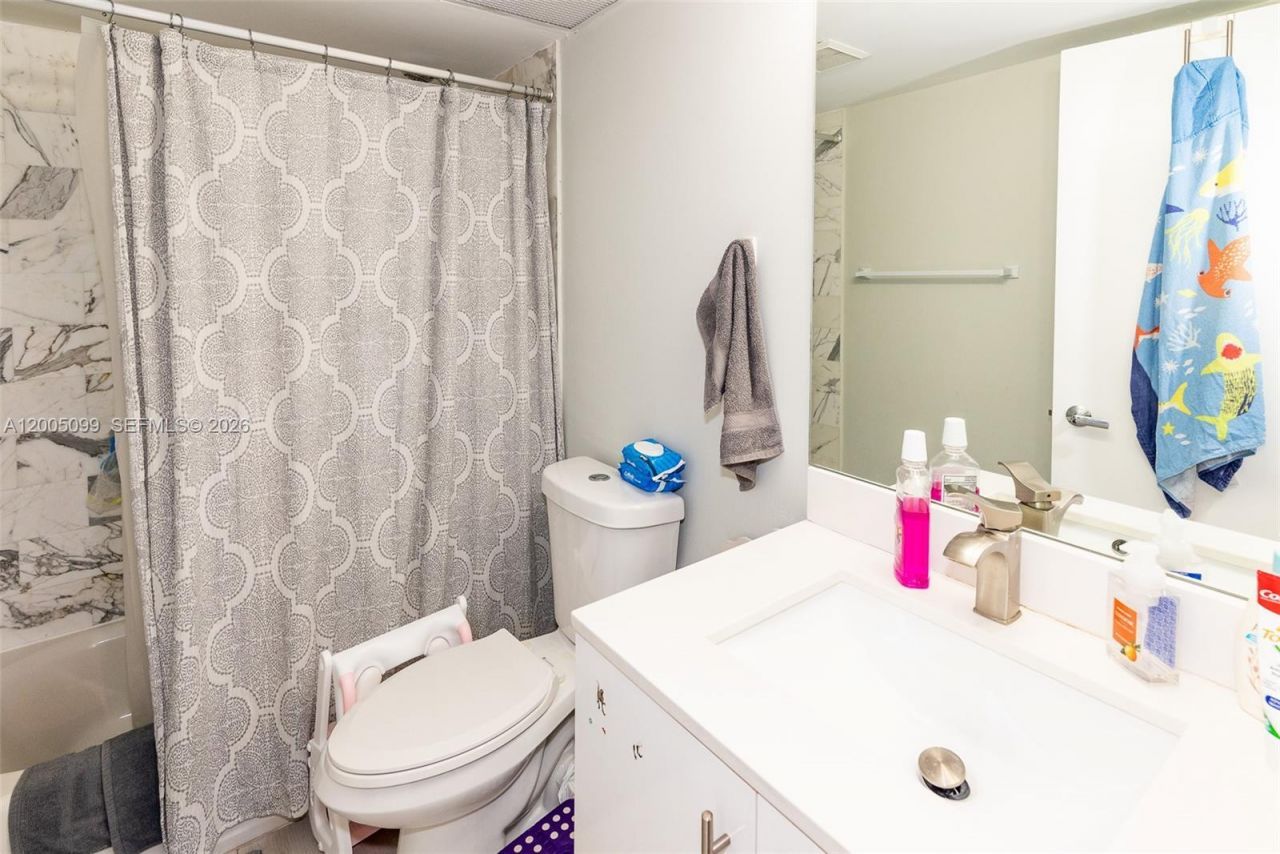 9341 Collins Ave, Unit 907, Surfside, FL 33154 Photo