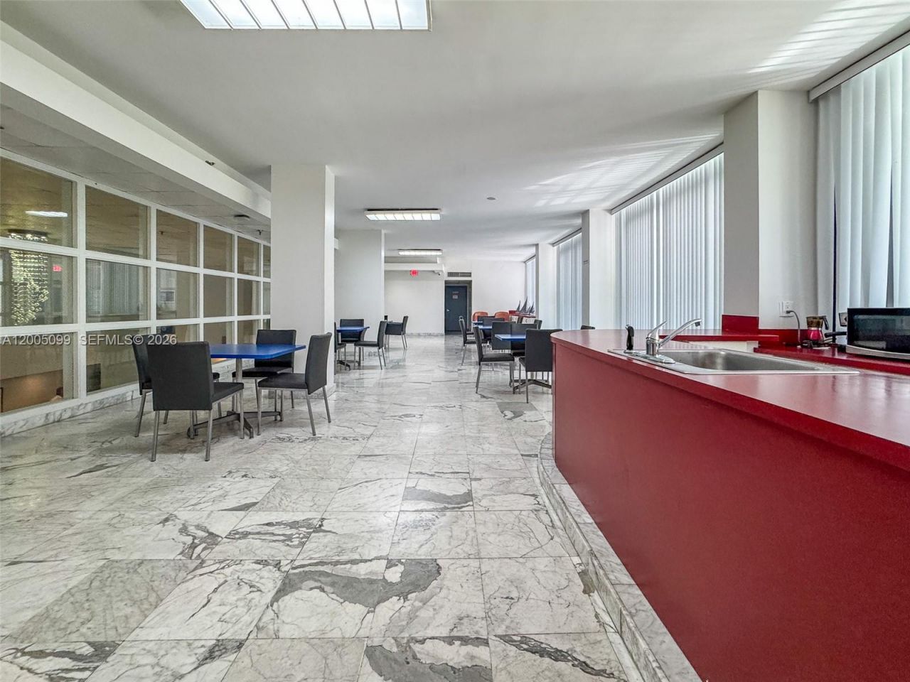 9341 Collins Ave, Unit 907, Surfside, FL 33154 Photo