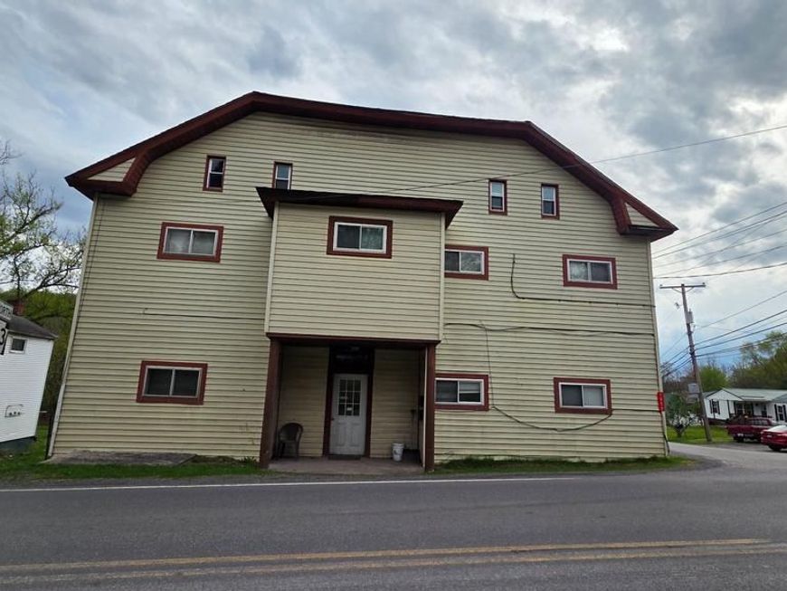 1059 W Hannah Street, Houtzdale, PA 16651 Main Photo