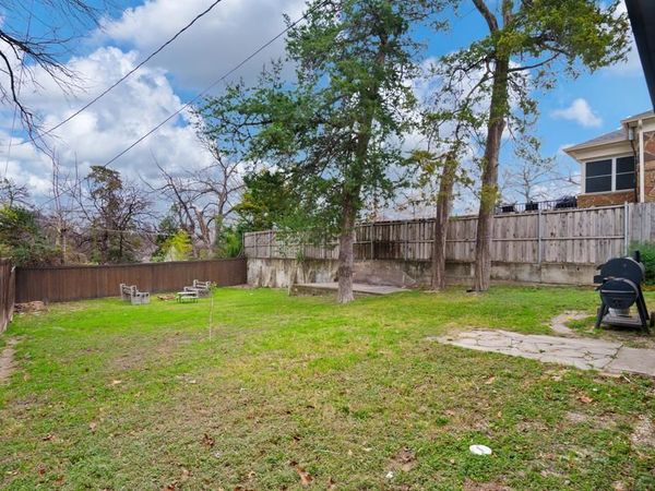 1614 Seevers Avenue, Dallas, TX 75216