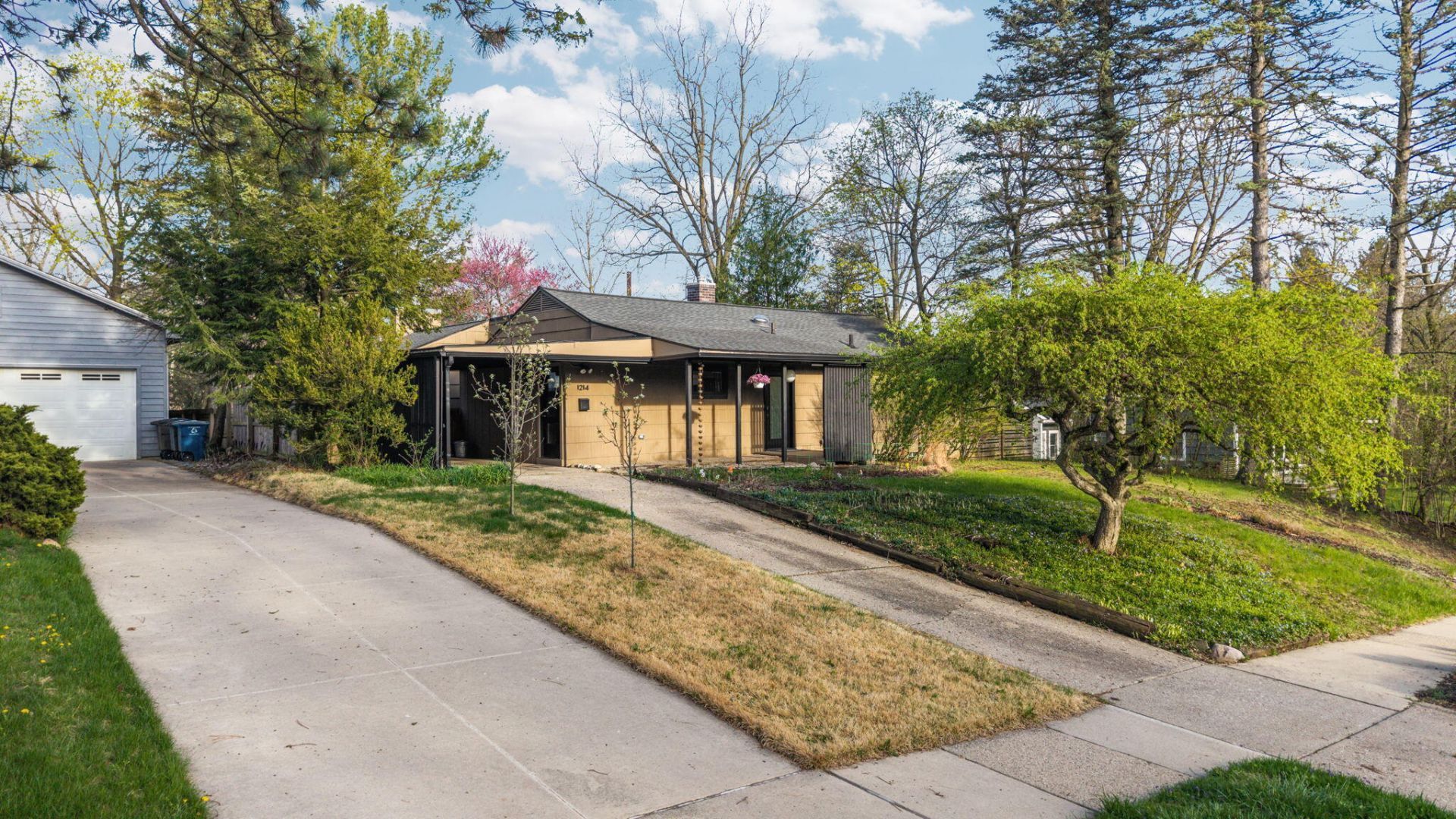 1214 Pomona Road, Ann Arbor, MI 48103 Main Photo