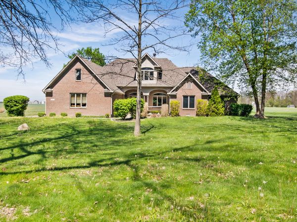 5577 N Beech Tree Drive , Greenfield, IN 46140