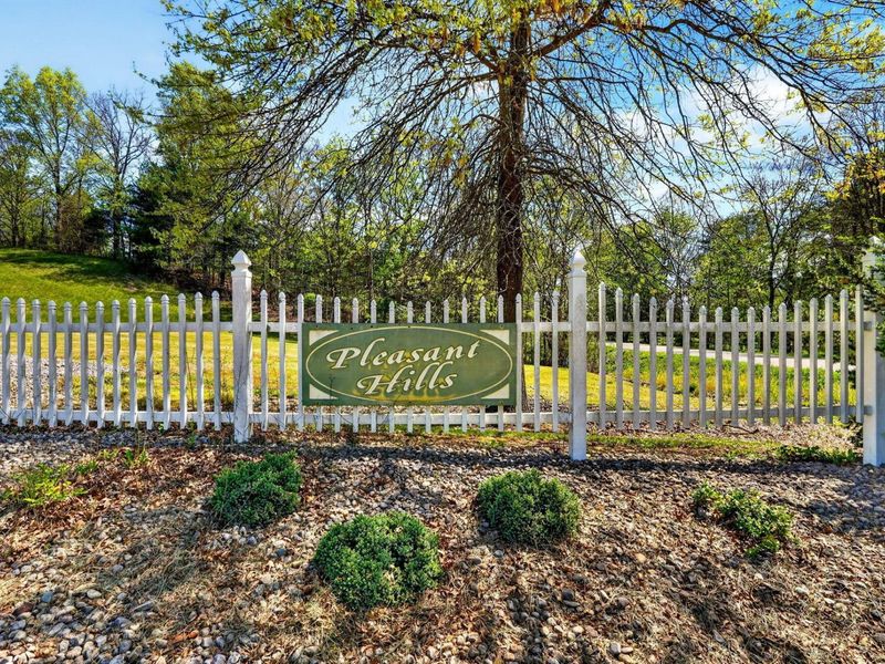 221 Twilight Drive , Jackson, OH 45640 Photo 7