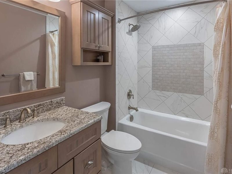 317 Colonial Lane, Washington Township, OH 45429 Photo 38