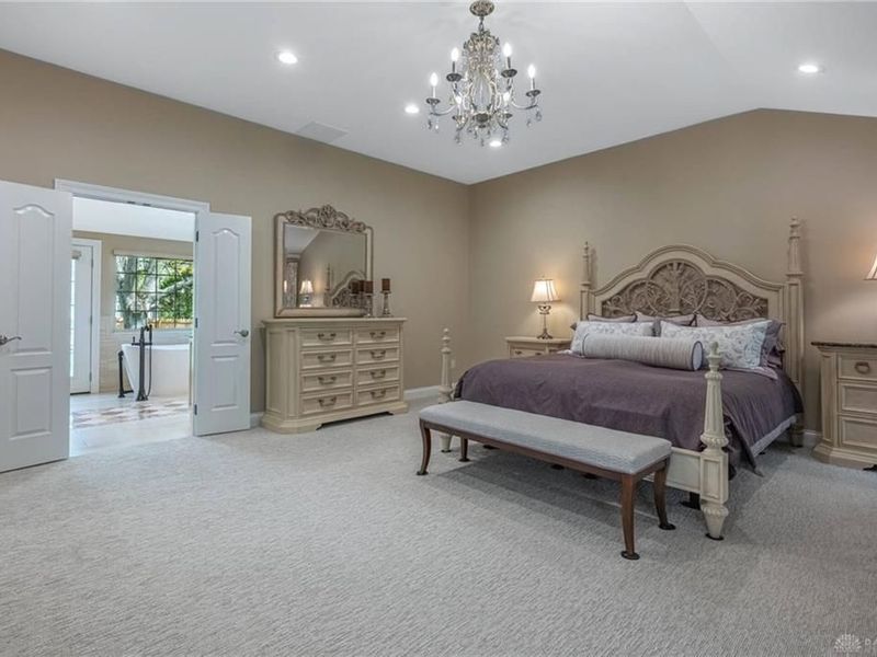 317 Colonial Lane, Washington Township, OH 45429 Photo 44