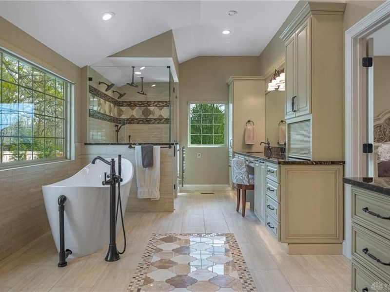 317 Colonial Lane, Washington Township, OH 45429 Photo 46