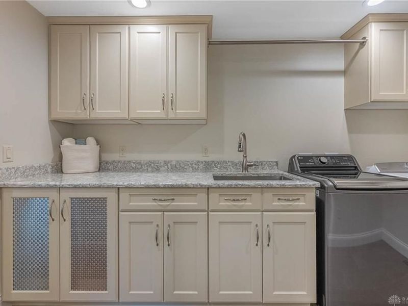 317 Colonial Lane, Washington Township, OH 45429 Photo 55