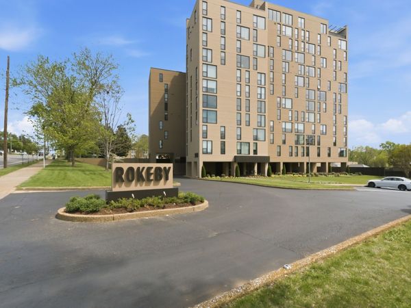 3901 West End Ave , Unit 706, Nashville, TN 37205