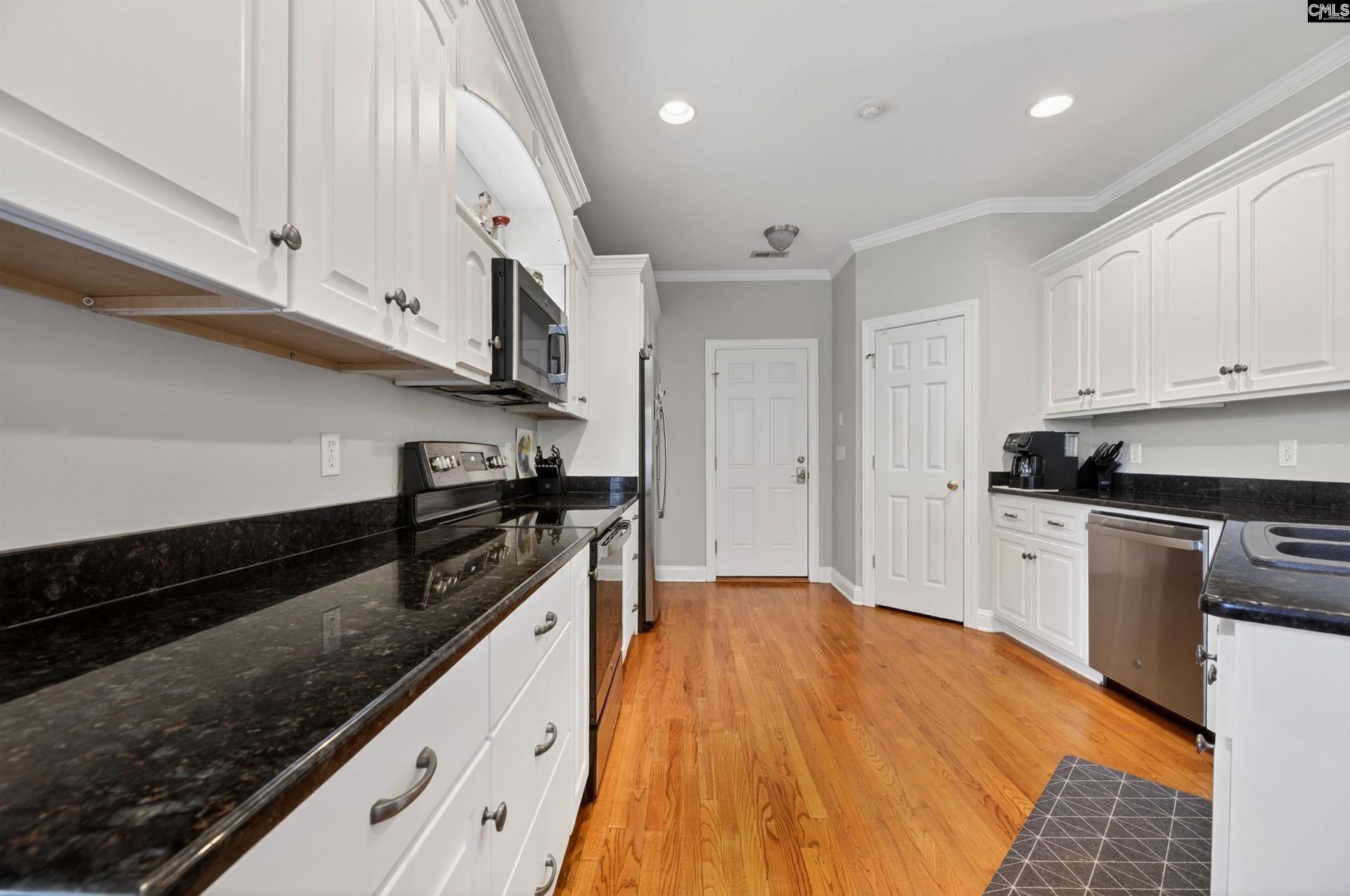 170 Crescent Oaks Court  Photo 20