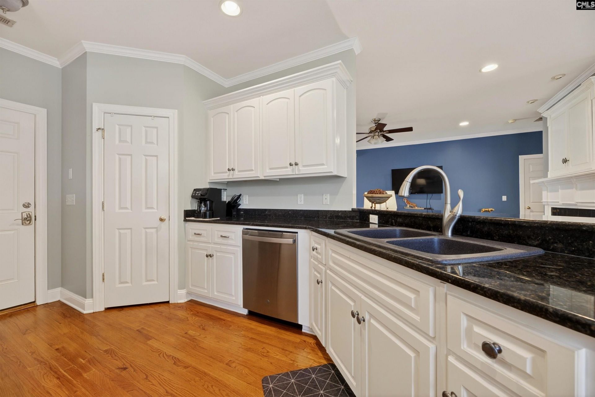 170 Crescent Oaks Court  Photo 23