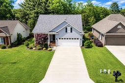 170 Crescent Oaks Court photo 4