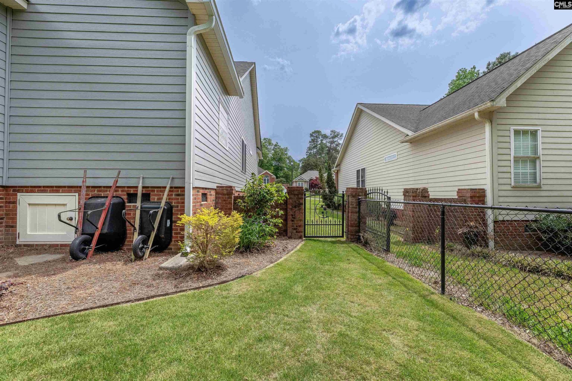 170 Crescent Oaks Court  Photo 54