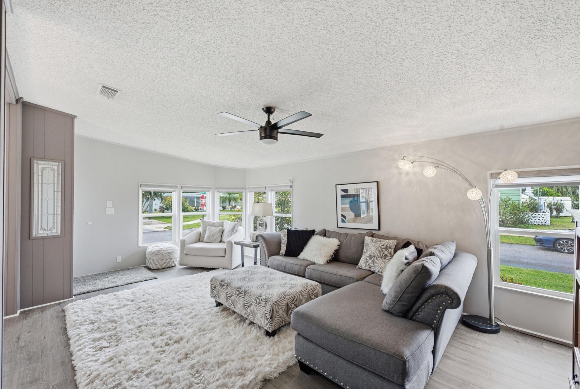 4069 Mission Bell Drive, Boynton Beach, FL 33436 Photo