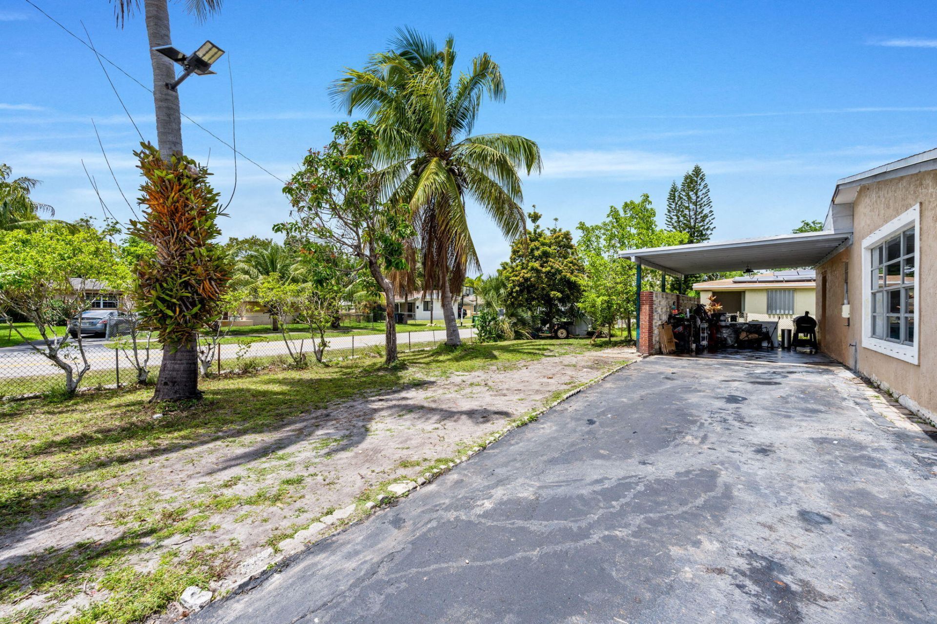 670 SW 29th Avenue, Fort Lauderdale, FL 33312 Photo