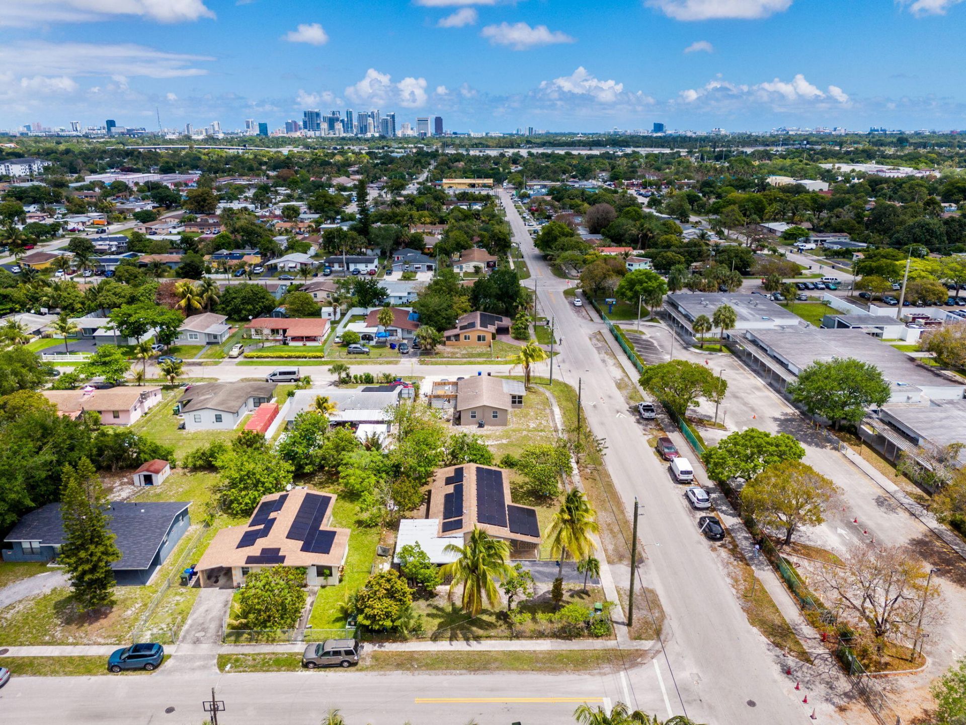 670 SW 29th Avenue, Fort Lauderdale, FL 33312 Photo