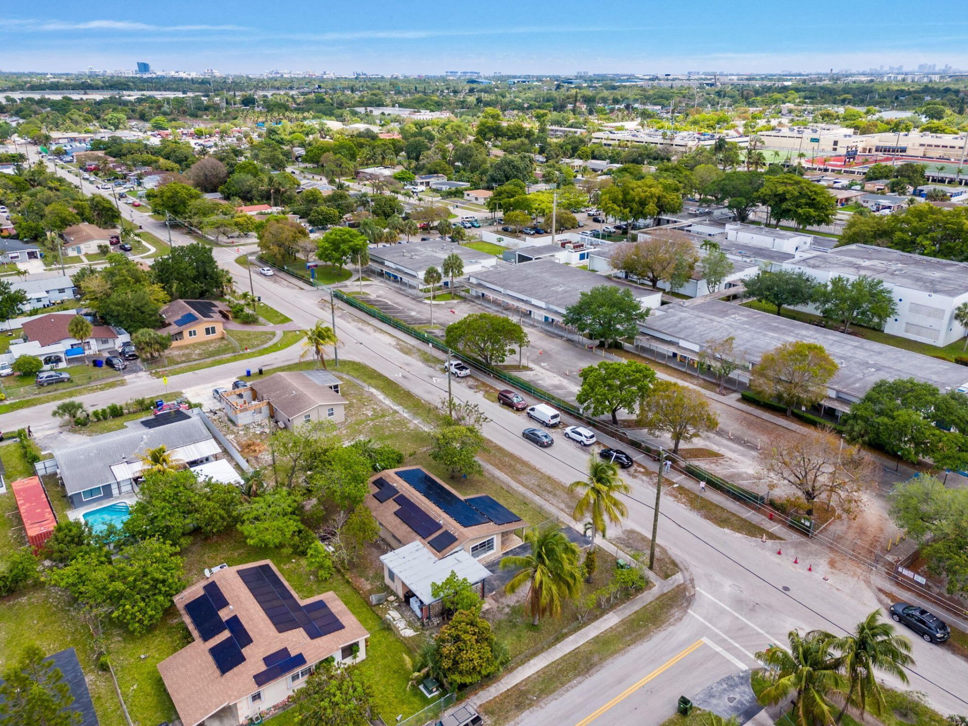 670 SW 29th Avenue, Fort Lauderdale, FL 33312 Photo